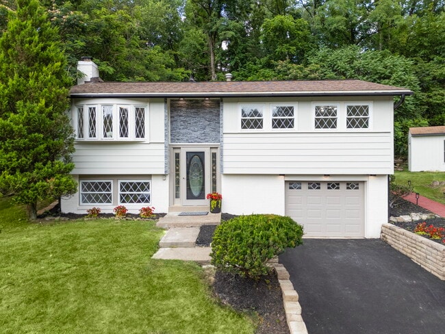 Building Photo - 224 Laura Lee Dr Rental
