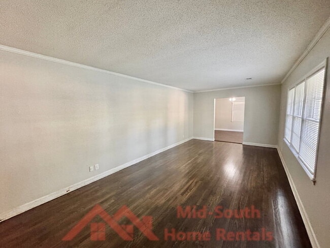 Photo - 2929 Bede Rd