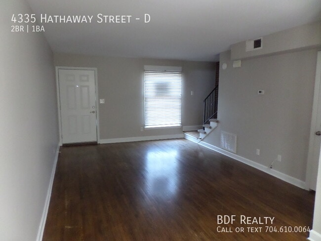 Photo - 4335 Hathaway St