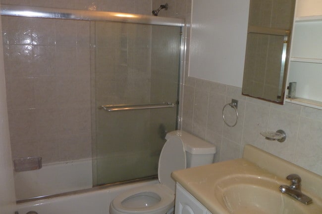 Photo - 73 Charlesbank Rd Unit 202AZ