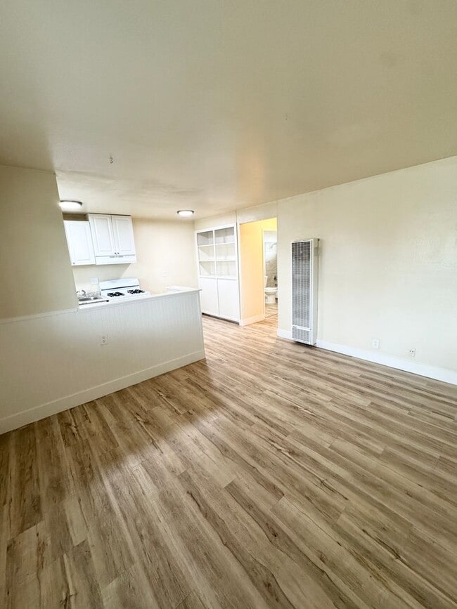Photo - One Bedroom One Bath Apartment with Patio and Small Yard SEE VIDEO Unidad 3652 Gayle Way Apt 3