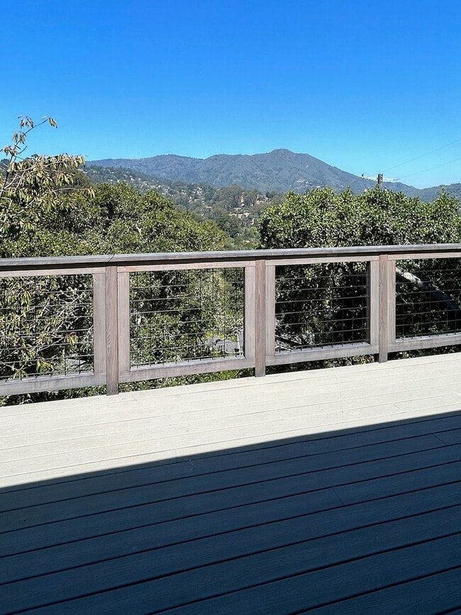 Photo - Newly Remodeled 3 Bedroom Home With Gorgeous Views For Rent!