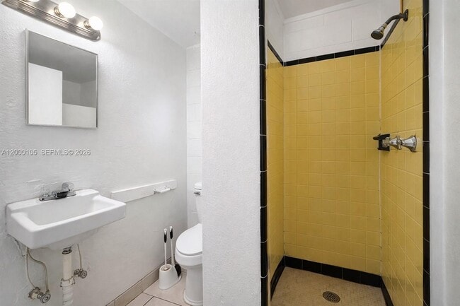 Photo - 319 Country Club Oval Unidad 3