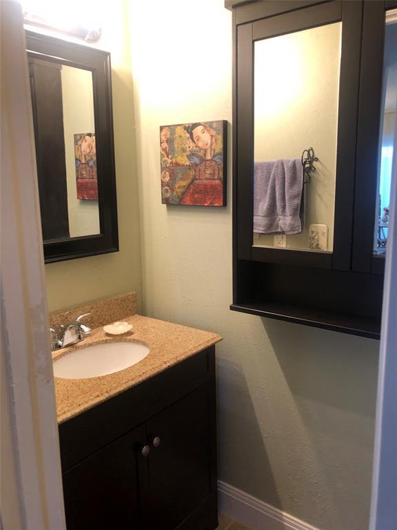 Photo - 6718 Silvermine Dr Unit 504