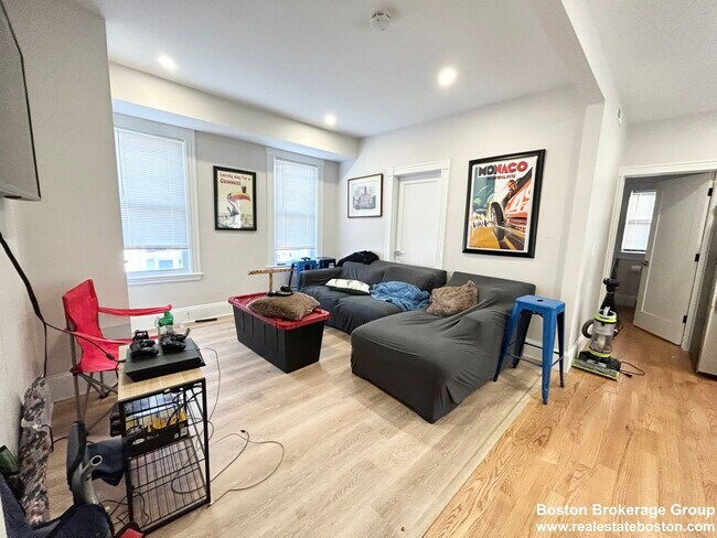 Photo - 74 Marine Rd