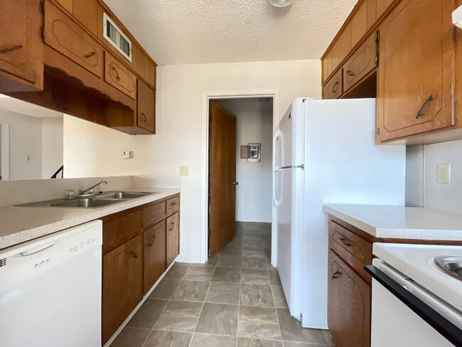 Photo - 3609 Hereford Ln Unidad # 3