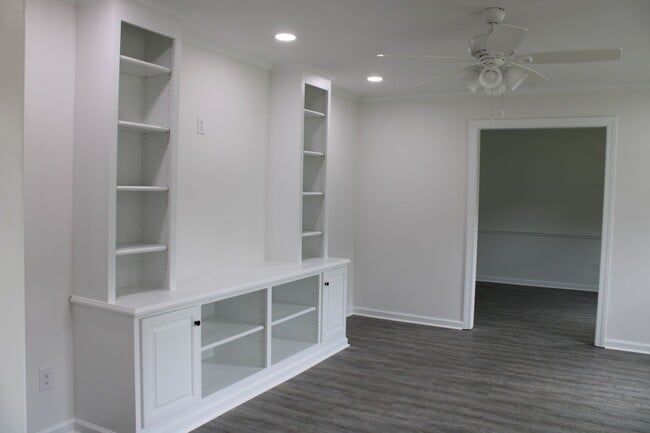 Photo - 1204 Queen Anne Rd NW