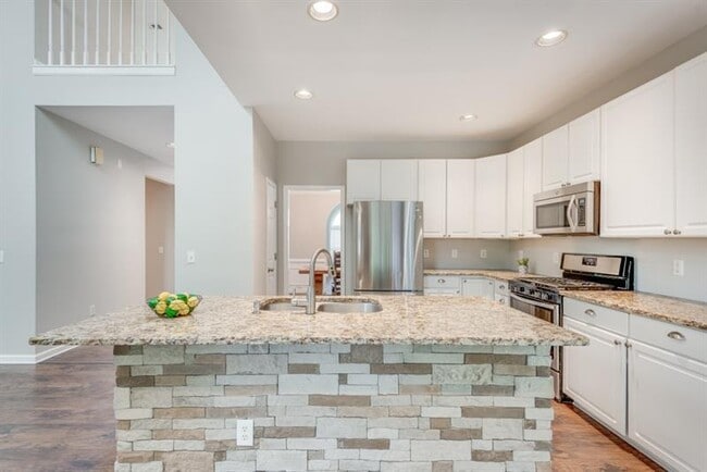 Photo - 6515 Fairgreen Dr