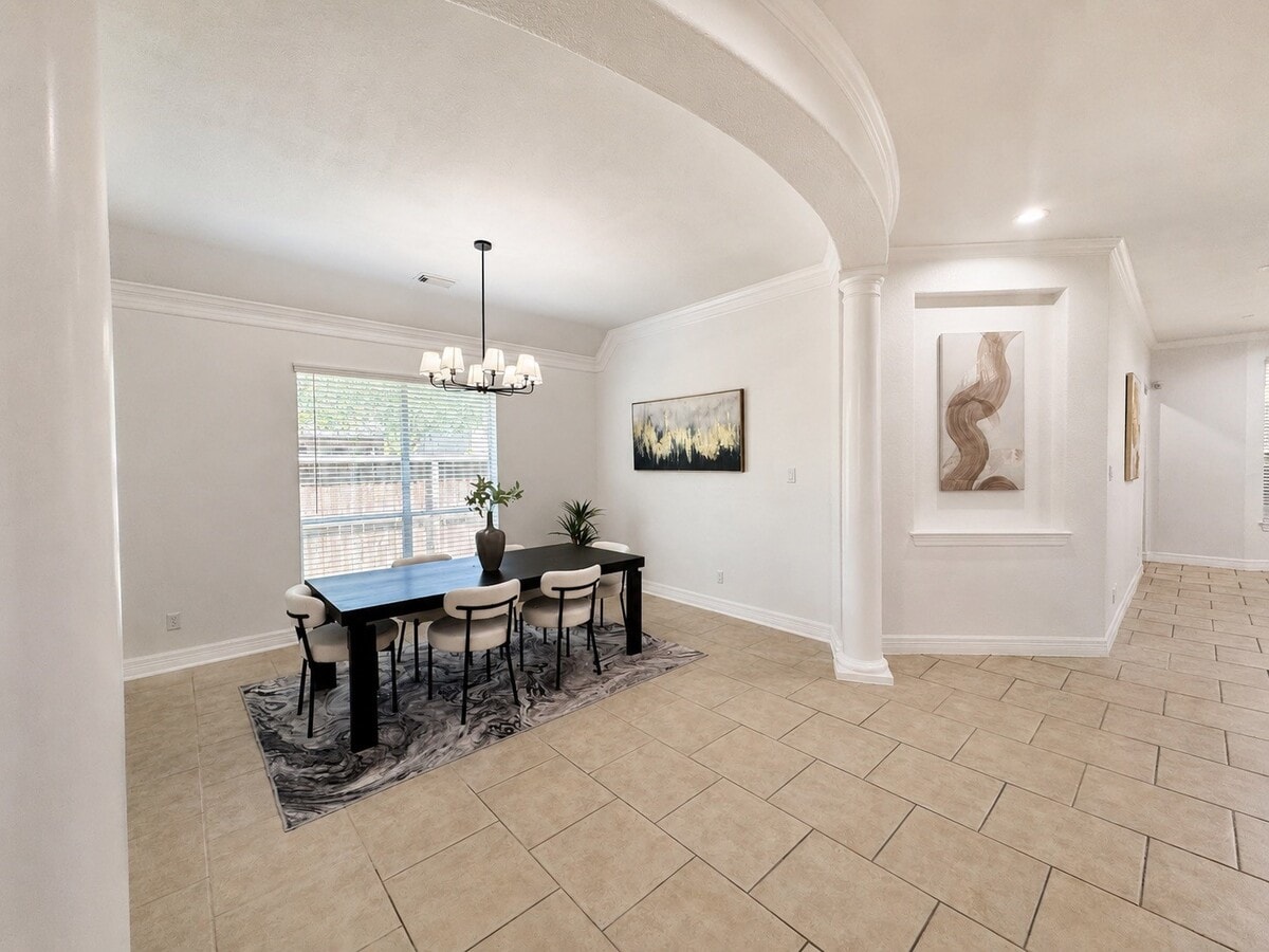 Photo - 3301 Elm Creek Dr