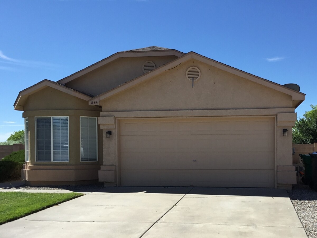 Photo - 836 Toadlena Meadows Dr NE