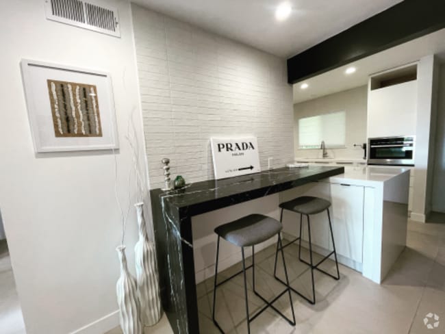 Building Photo - 4404 N 36th St Rental