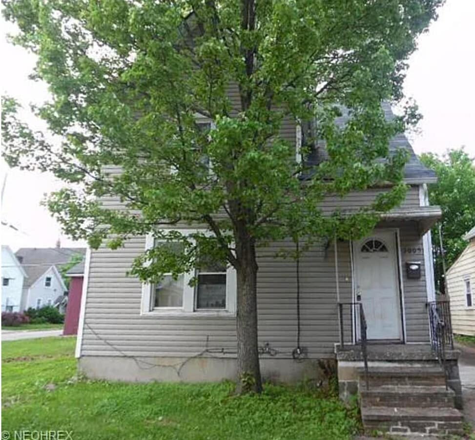 Photo - 3005 Roanoke Ave