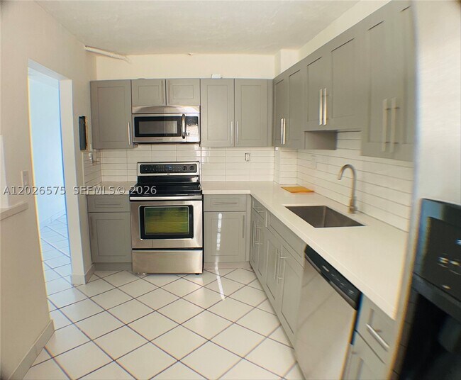 Photo - 12590 NE 16th Ave Unit 610