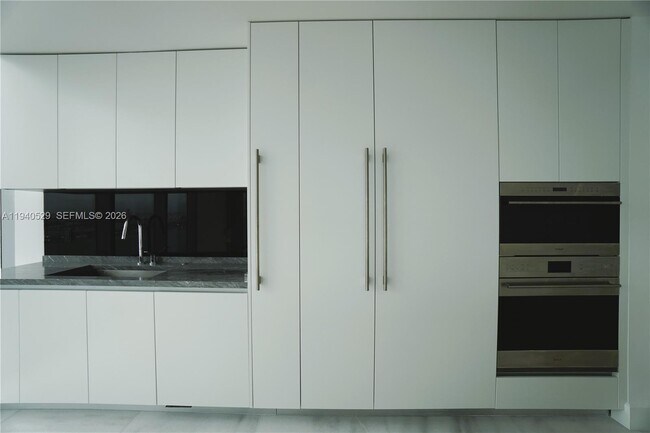 Photo - 700 NE 26th Terrace Unidad 4403