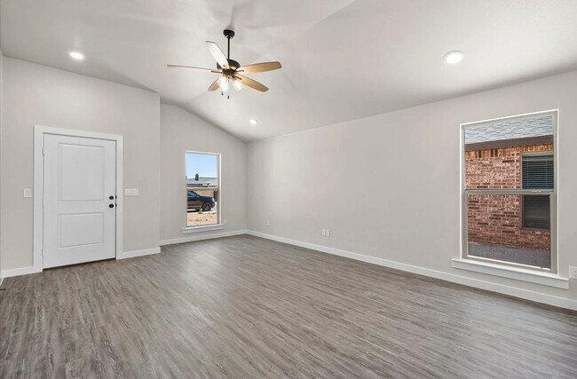 Photo - Willowbend for the Holidays!!!