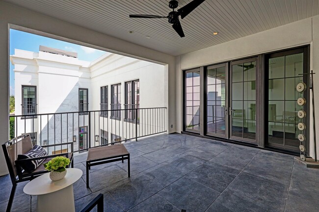 Photo - 2521 Westgate Dr