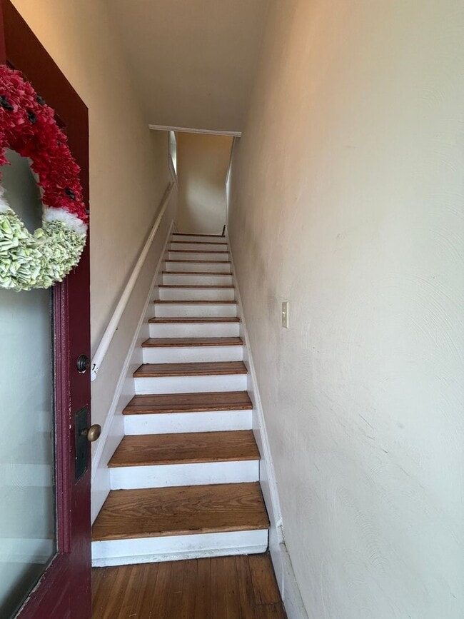 Photo - 379 Walnut Ave SW Unit #4