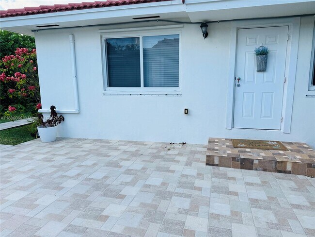 Photo - 2821 SW 21st Ter Apartamento Unidad 23