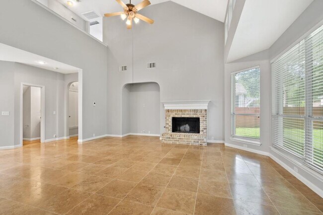 Photo - 10724 Thoroughbred Dr House