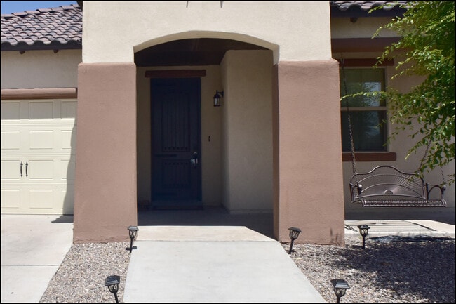Photo - 2200 Willie Mier St