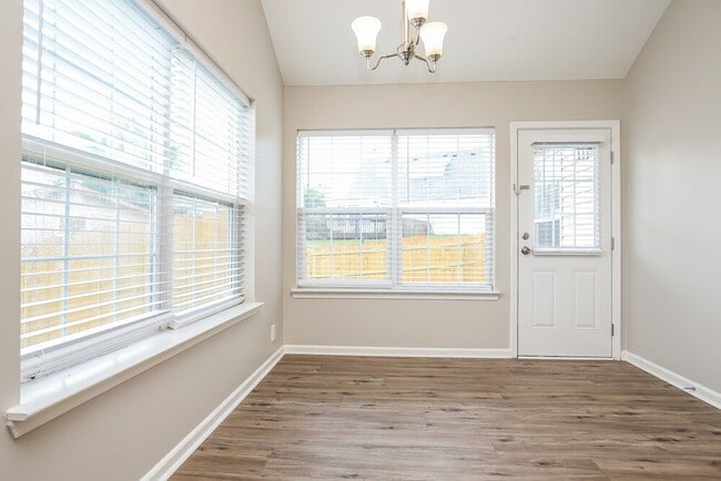 Photo - 5129 Brookstone Ct