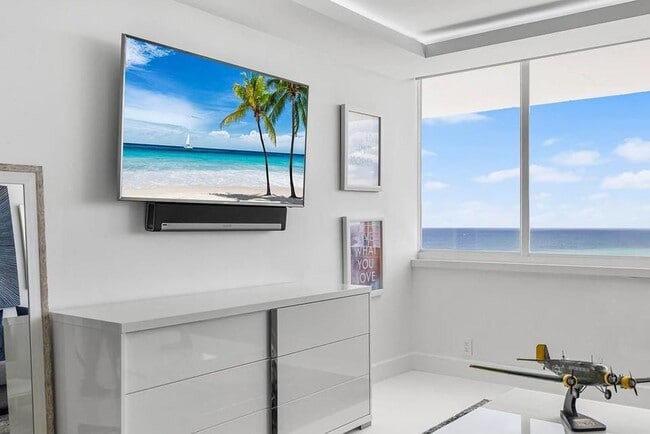 Photo - 545 S Fort Lauderdale Beach Blvd