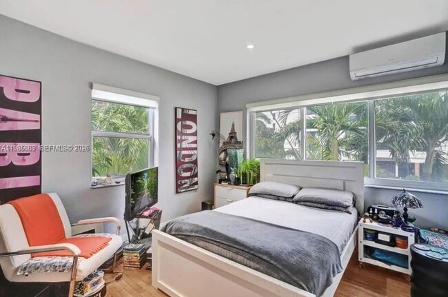 Photo - 10076 E Bay Harbor Dr Unit 76D