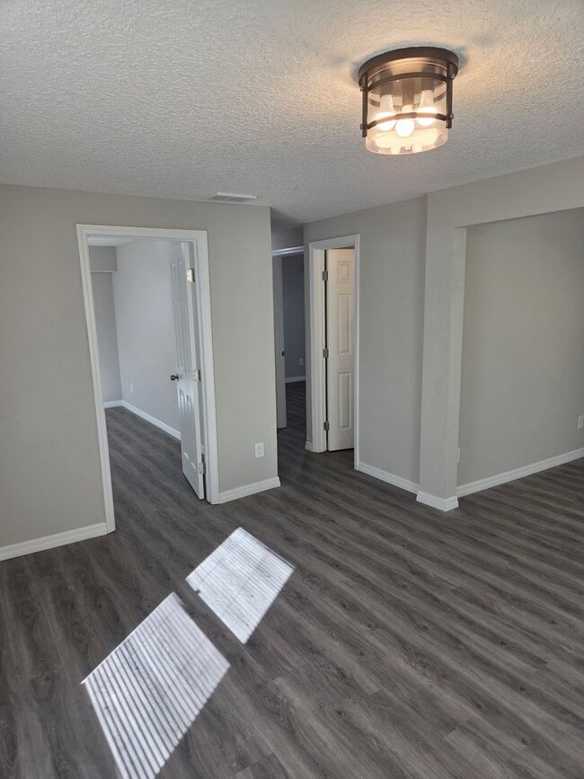 Photo - Cozy 3 bedroom 2 bath home in quiet neighborhood