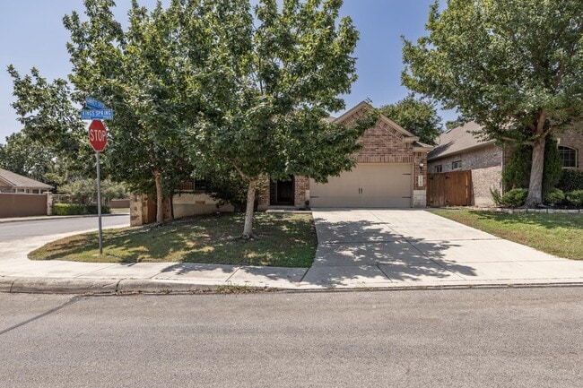Photo - 7703 Kings Spring
