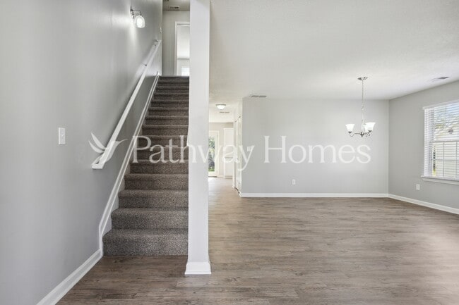 Photo - 7510 Old Chapel