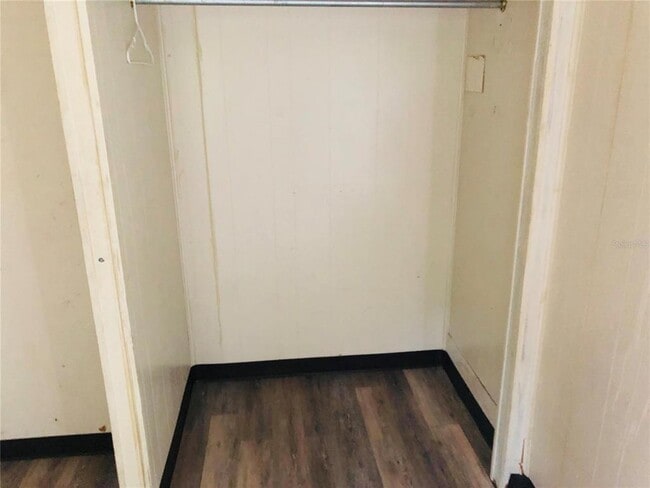 Photo - 505 W Hubbard Ave