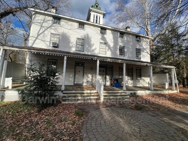 Building Photo - 1 Breakneck Rd Rental