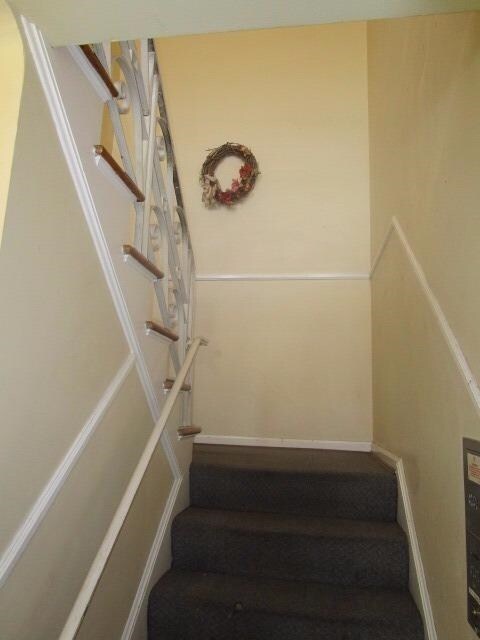 Photo - 3039 Glenmore Ave