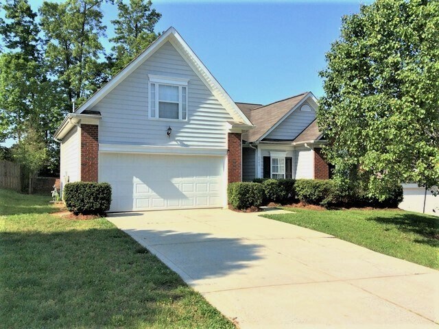 Photo - 6043 Shining Oak Ln House