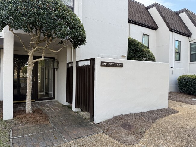 Building Photo - 155 Beaufort Ct