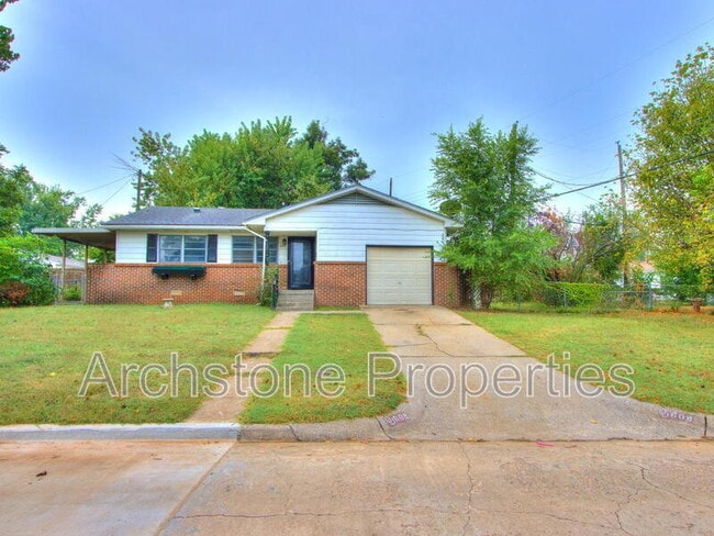 Photo - 608 Holoway Dr