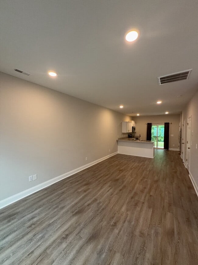 Photo - 177 Loren Rd
