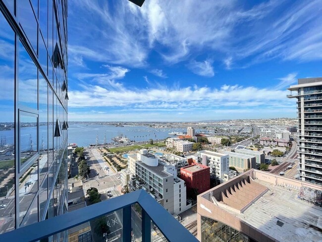 Building Photo - 1388 Kettner Blvd Unit 1903 Rental
