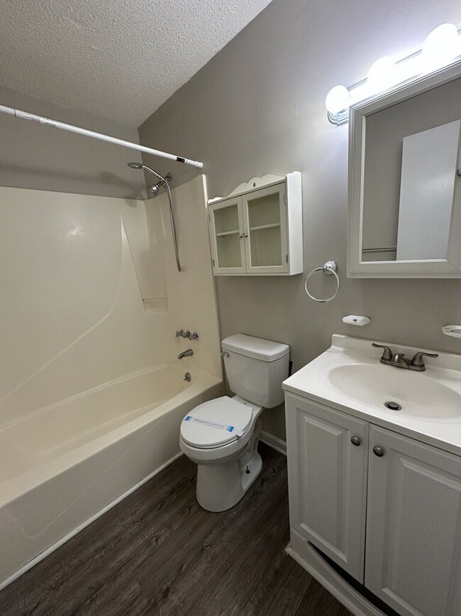 Photo - Nice 2 Bedroom, 2 Bath Duplex-116 Pine Crest Drive