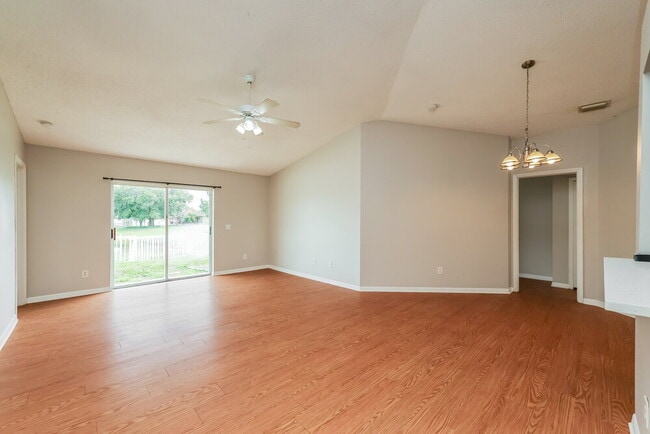 Photo - 13331 Prestwick Dr