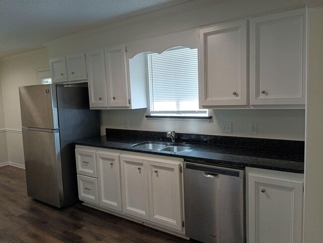 Photo - 4430 Goshen Lake Dr S