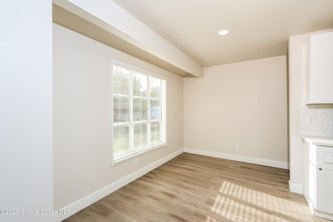 Photo - 2118 Trillo Rd SE