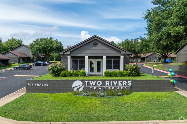 Two Rivers Townhomes - Two Rivers Townhomes