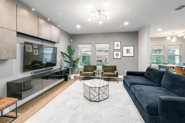 Photo - 12914 Leatherback Ln