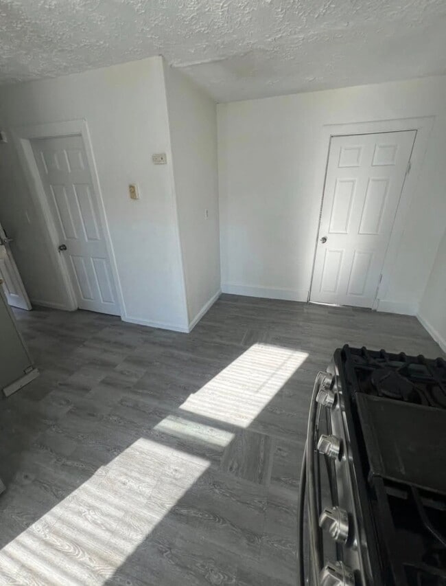 Photo - 59 Foster St Unit 3