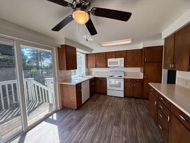 Photo - Spacious Home on Corner Lot Available!