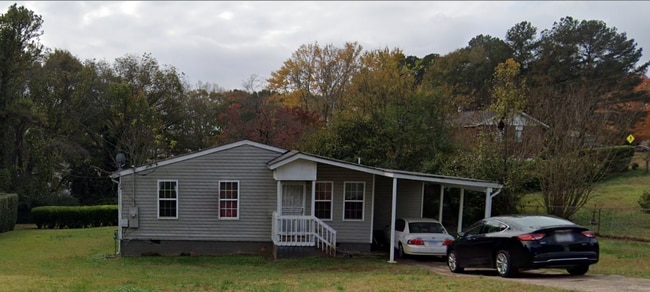 Building Photo - 3 Bed 1 Bath in Atlanta!