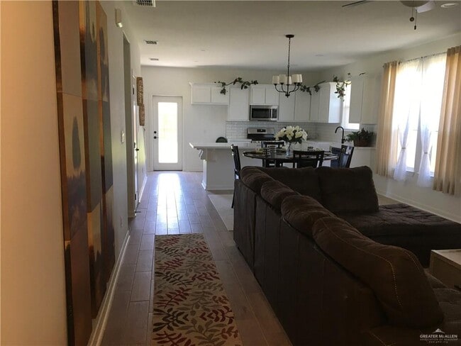 Photo - 29 Mylie Way