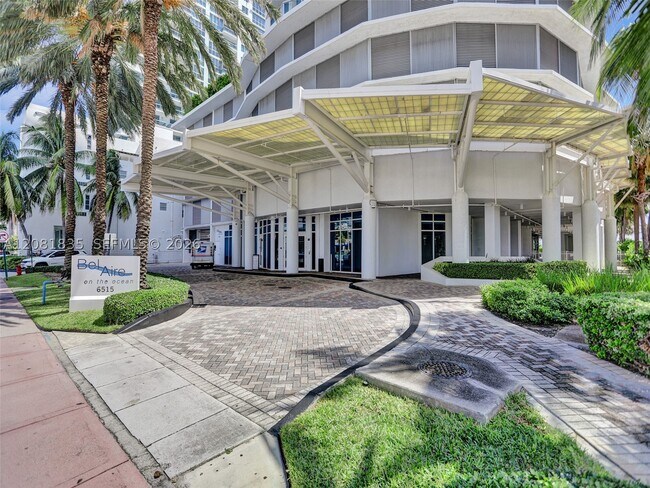 Building Photo - 6515 Collins Ave Unit 910