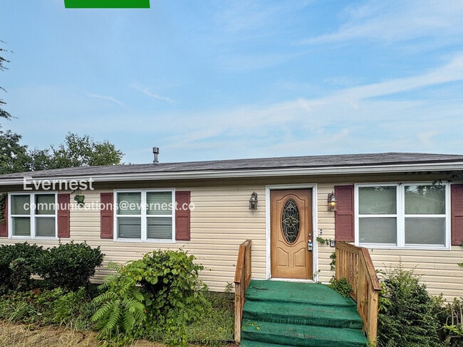 Building Photo - 1518 Claret St Rental